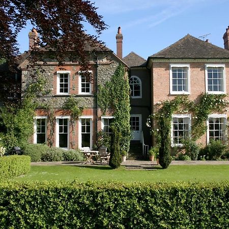 The Old Vicarage Bed & Breakfast Kington  Exterior photo